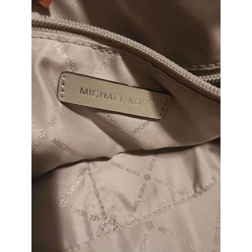 Women's handbags Michael Kors‎ used